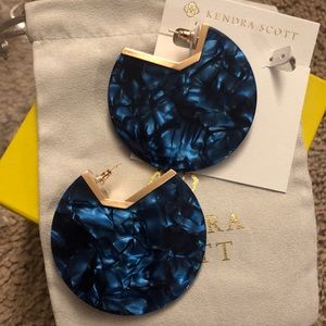 Kendra Scott 🔥 Kai Hoop Earrings in Navy Blue